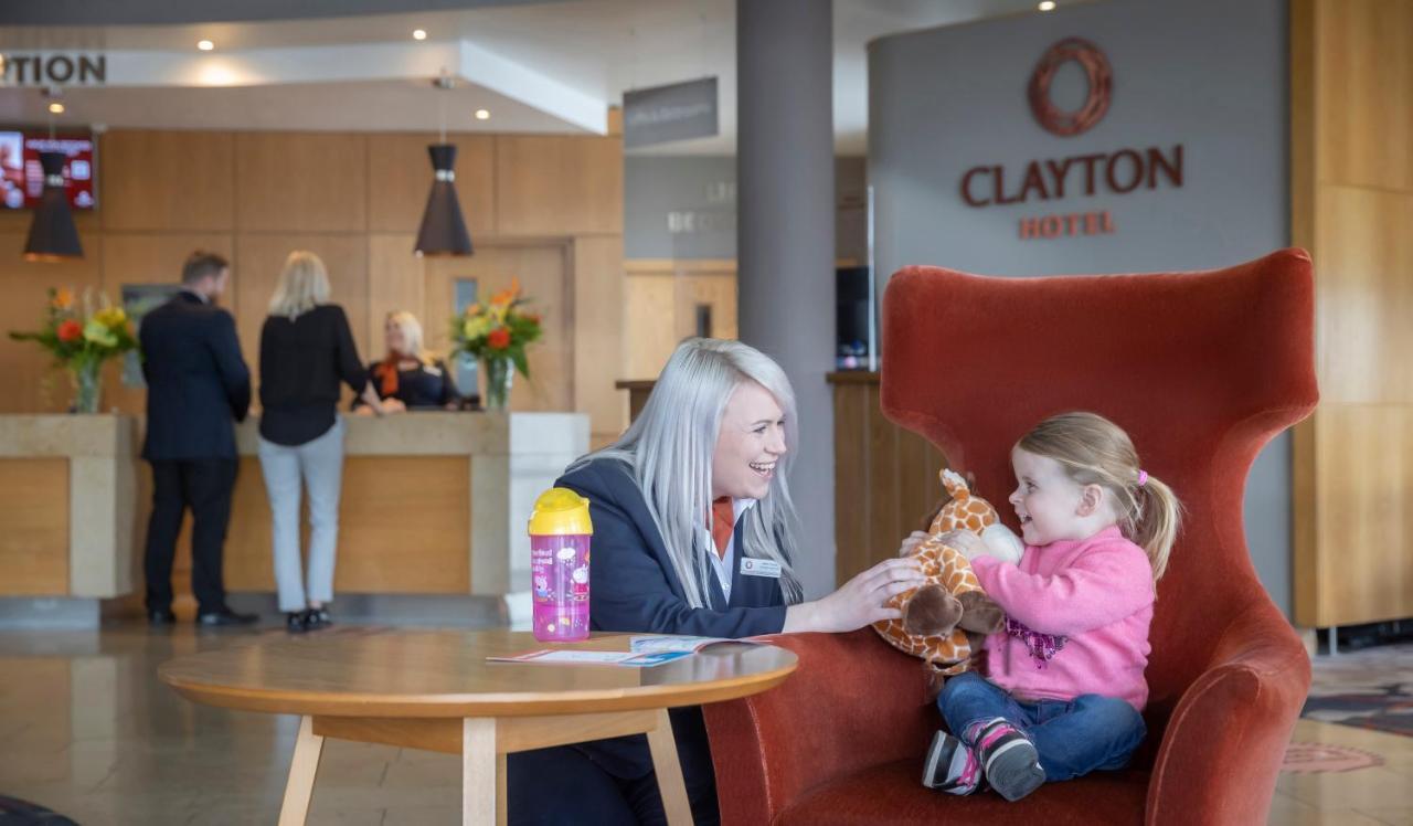 Clayton Hotel Liffey Valley Клондалкин Екстериор снимка