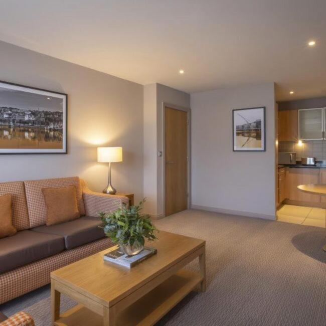 Clayton Hotel Liffey Valley Клондалкин Екстериор снимка